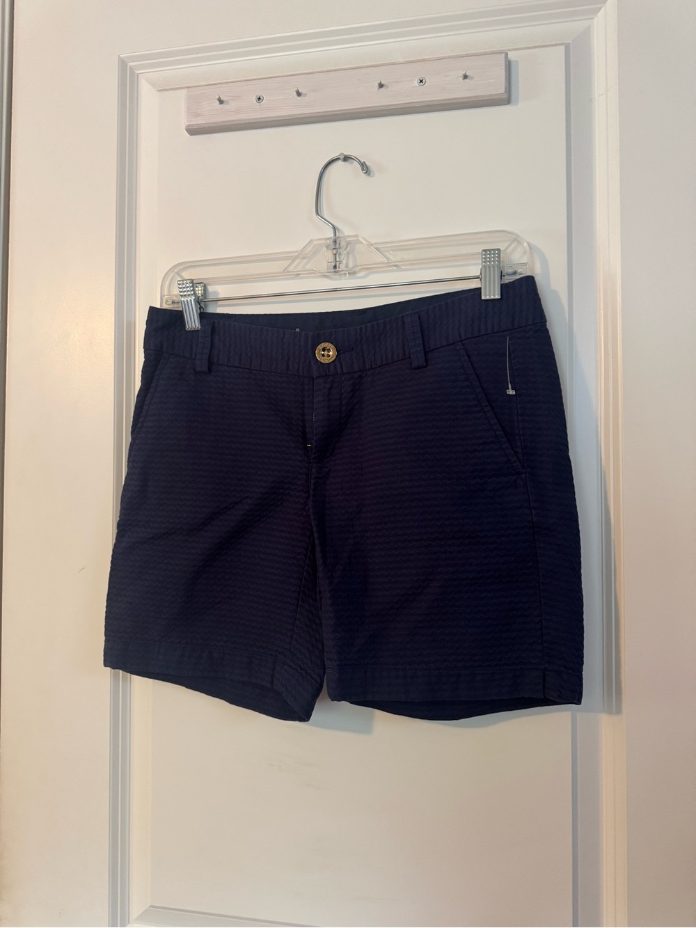 Womens Lilly Pulitzer True Navy Textured bottoms the Jayne Shorts 7in size 0 - Picture 3 of 7